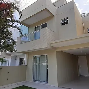 Sobrado Bege - Mariscal , Bombinhas Brasil